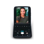 Teléfono Celular Motorola Razr - 6.2" / 8GB / 256GB / 1Sim + 1eSim