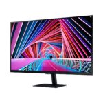 Samsung 32 ViewFinity S70A (LS32A700NWNXZA) 4K UHD High Resolution Monitor. -9