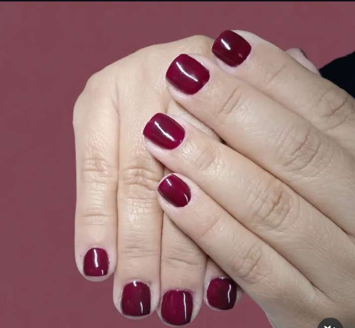 1766009427501-1.jpg uñas - Imagen 1